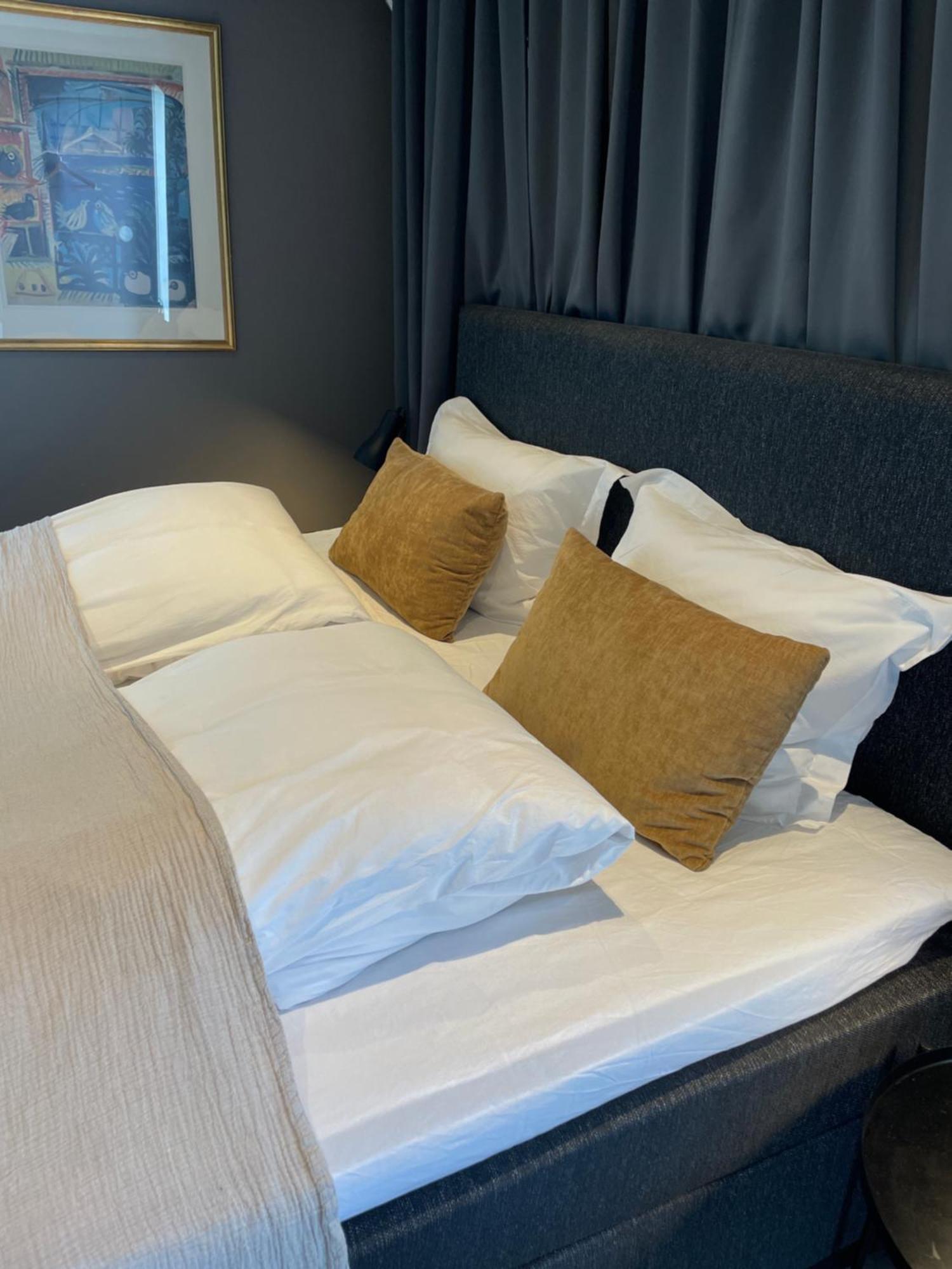 Guesthouse - Near City Center- Parking Available Sandefjord Esterno foto
